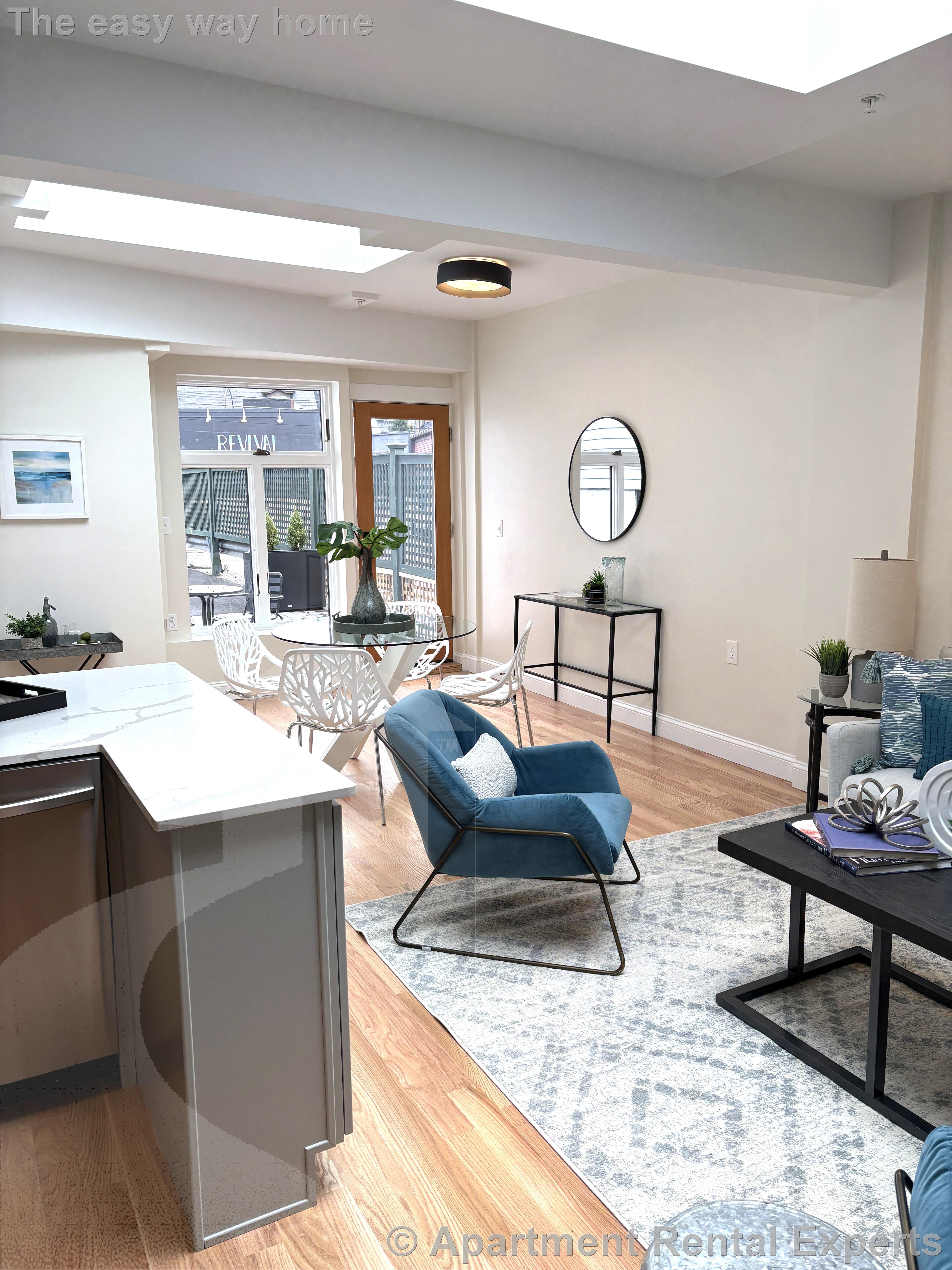 202 Elm St, Davis Square