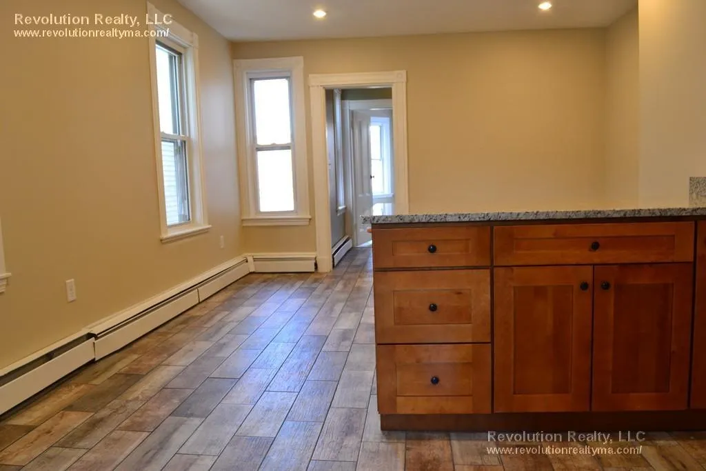 23 Alston St, East Somerville