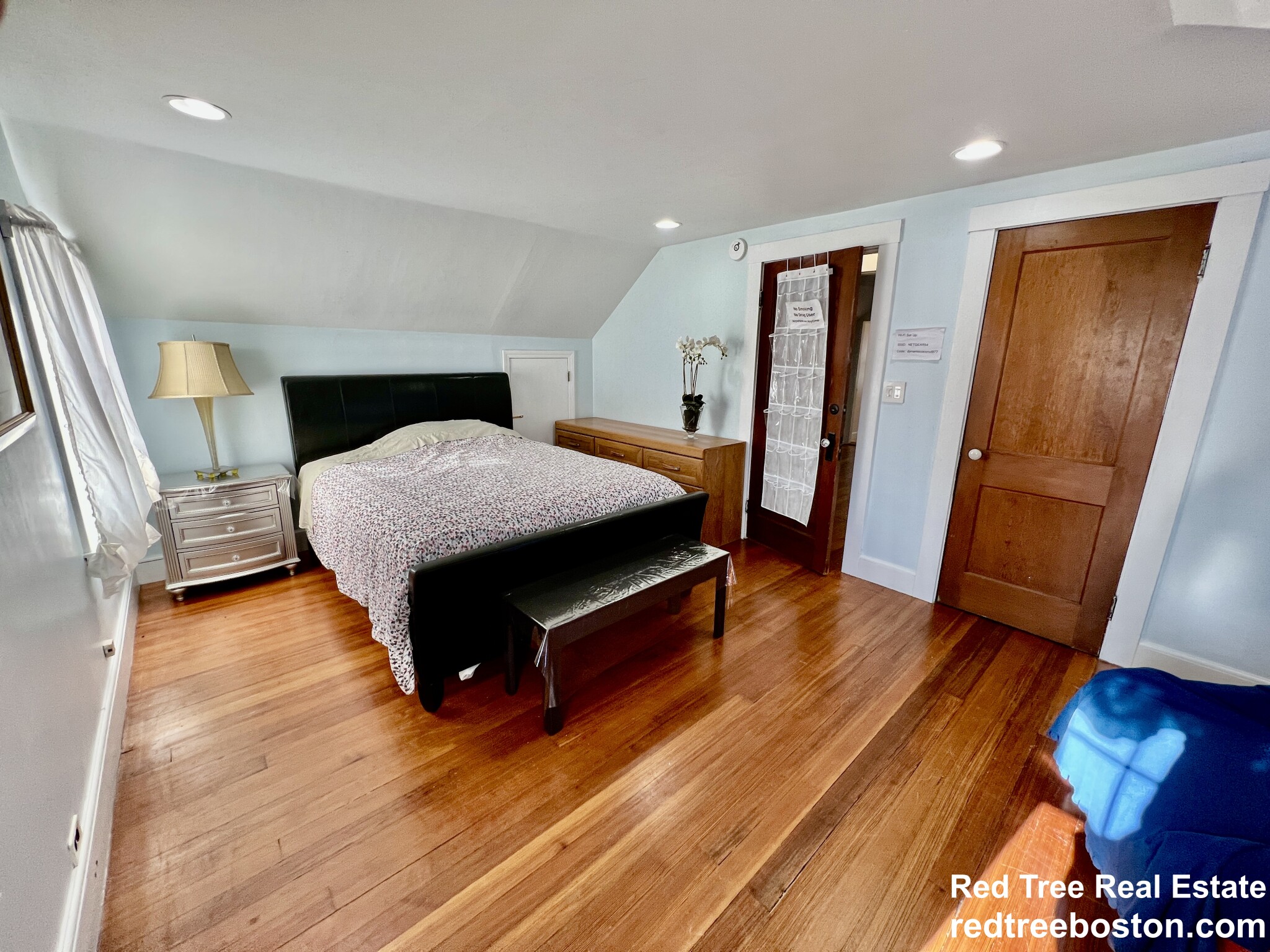 55 Woodcliff Rd, Newton Highlands