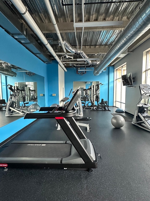 640 Boston Ave, Medford