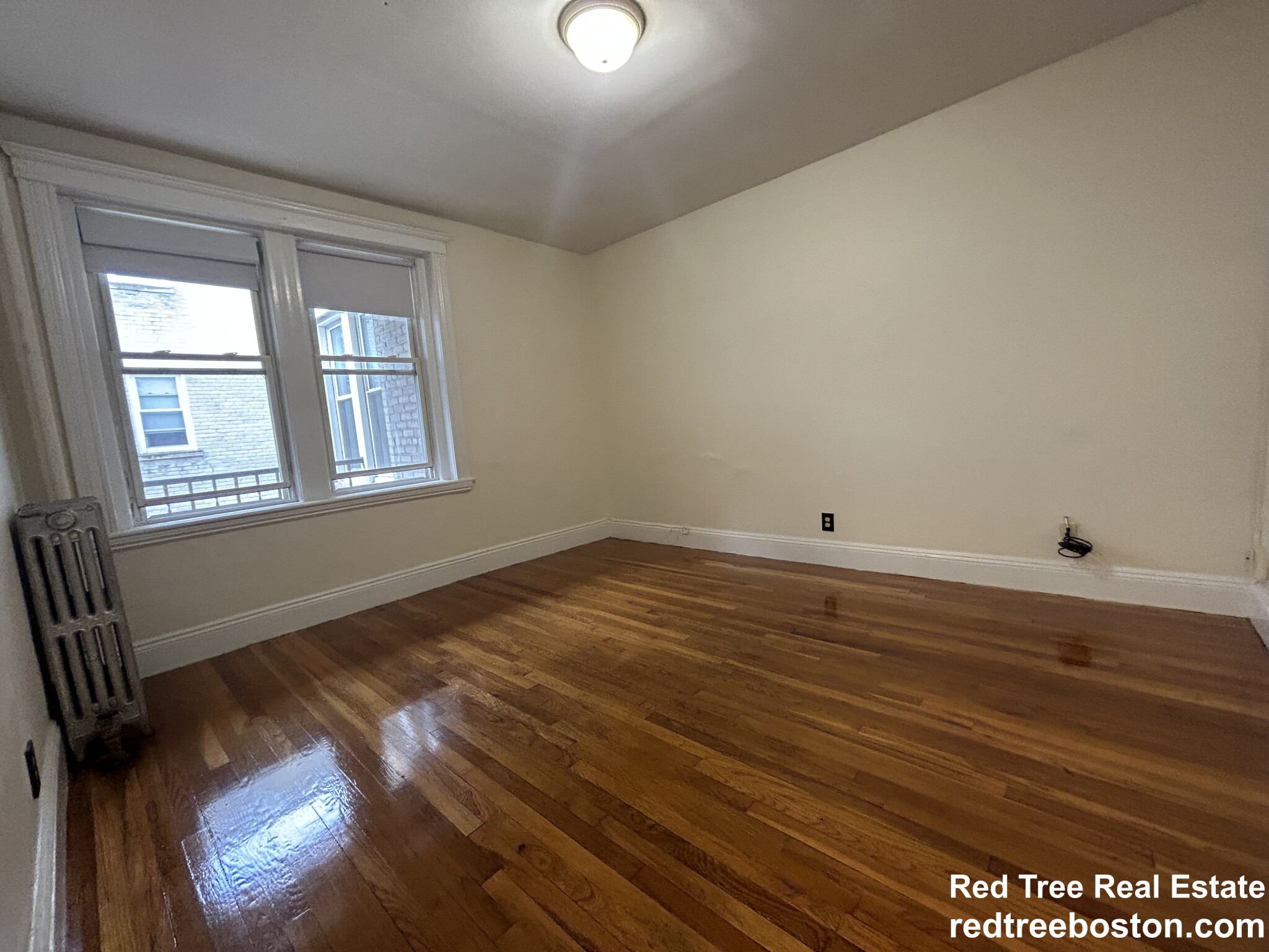 127 Washington St, Brighton