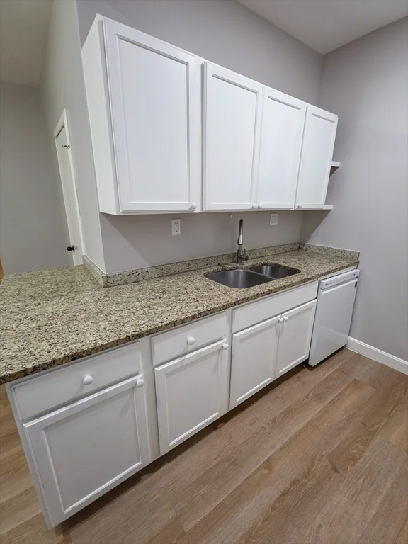 32 Bellevue St, Lowell