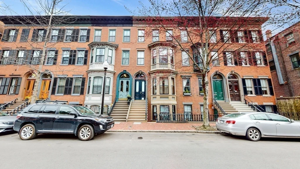 143 W Canton St, South End