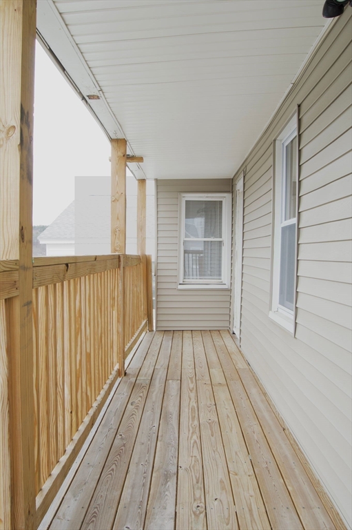 105 Clarendon St, Fitchburg