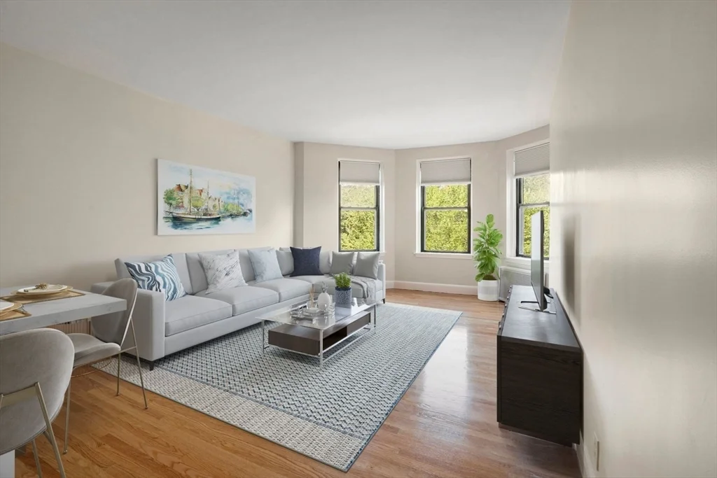 228 Commonwealth Ave, Back Bay