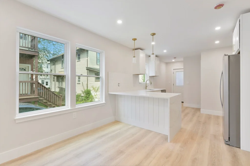 66 Cushman, Brighton