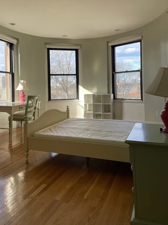 4 Charlesgate East, Back Bay