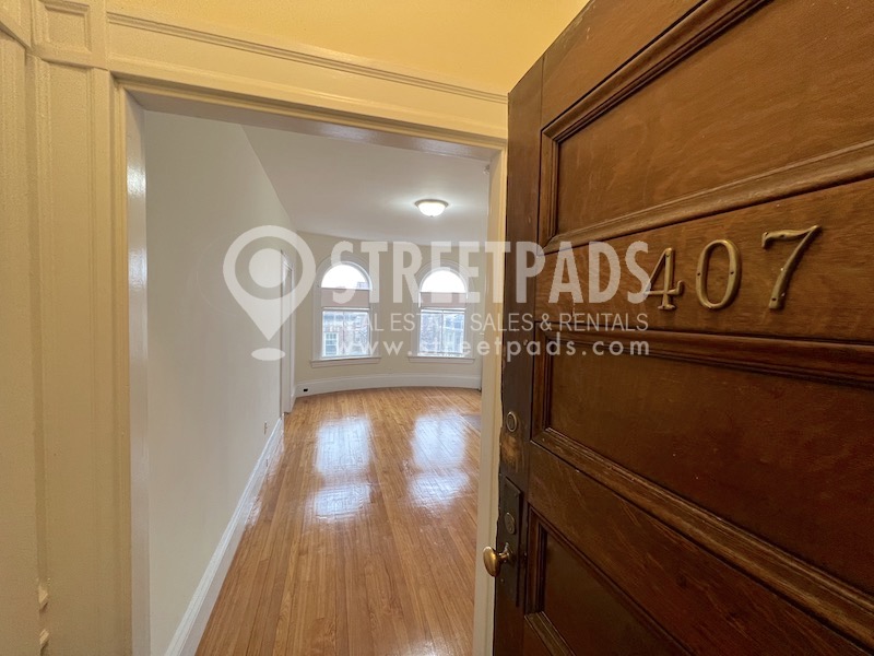 2 Ware St, Mid-Cambridge