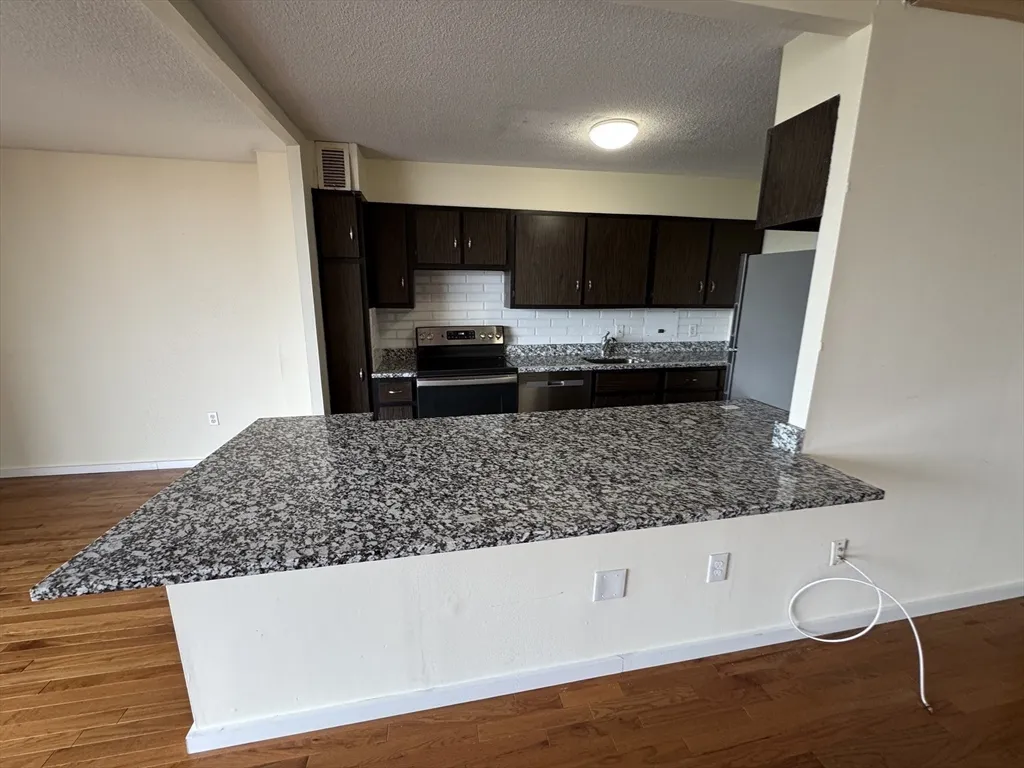 60 Longwood Ave, Coolidge Corner