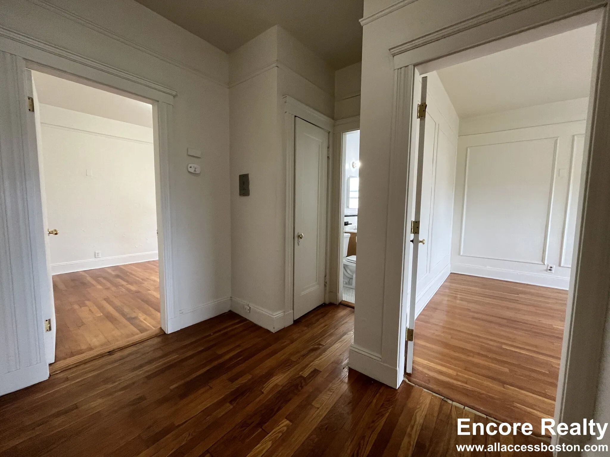 1687 Commonwealth Ave, Brighton