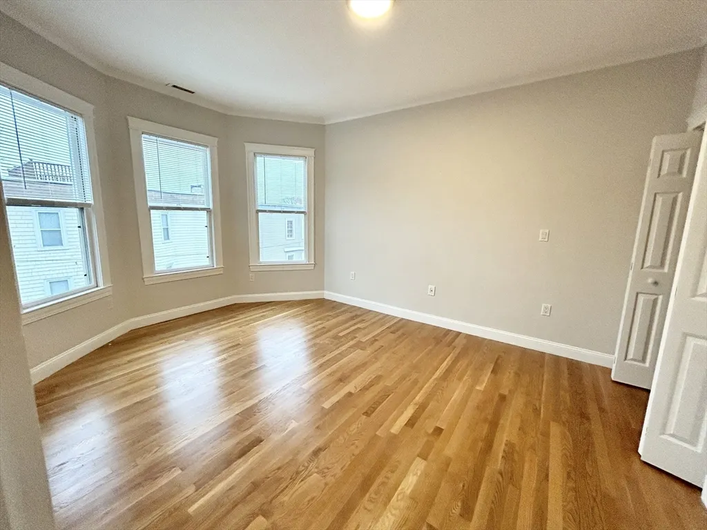 12 Buttonwood, Boston