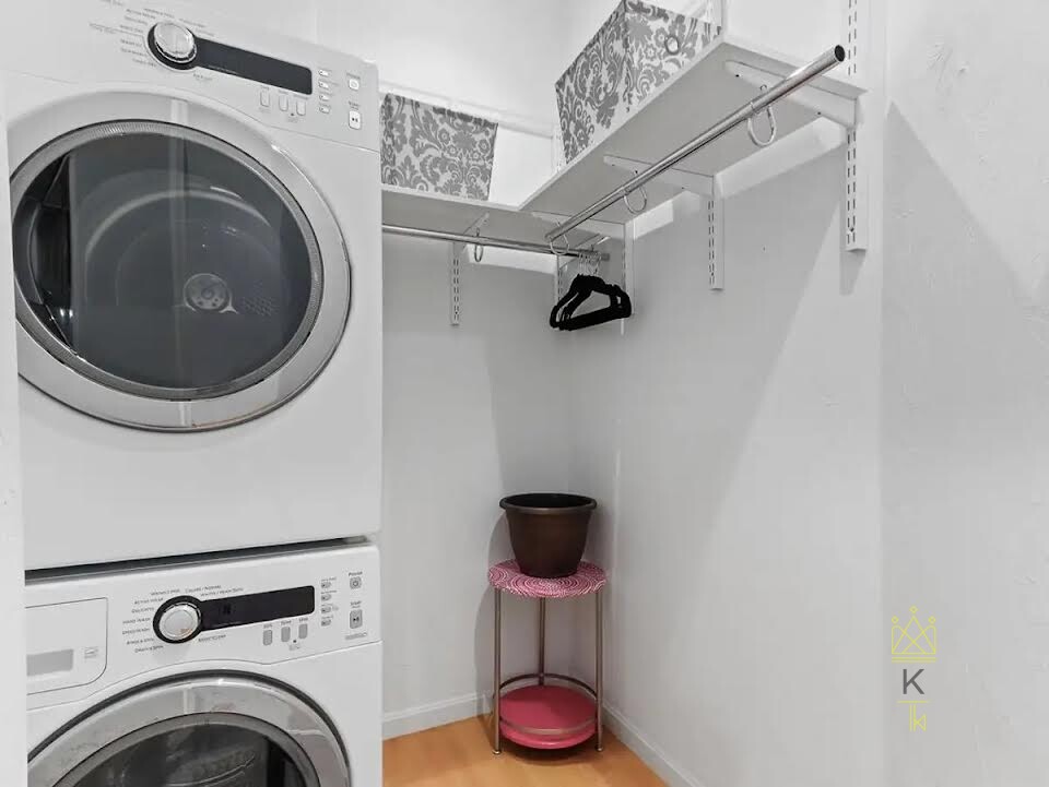 345 D St, South Boston