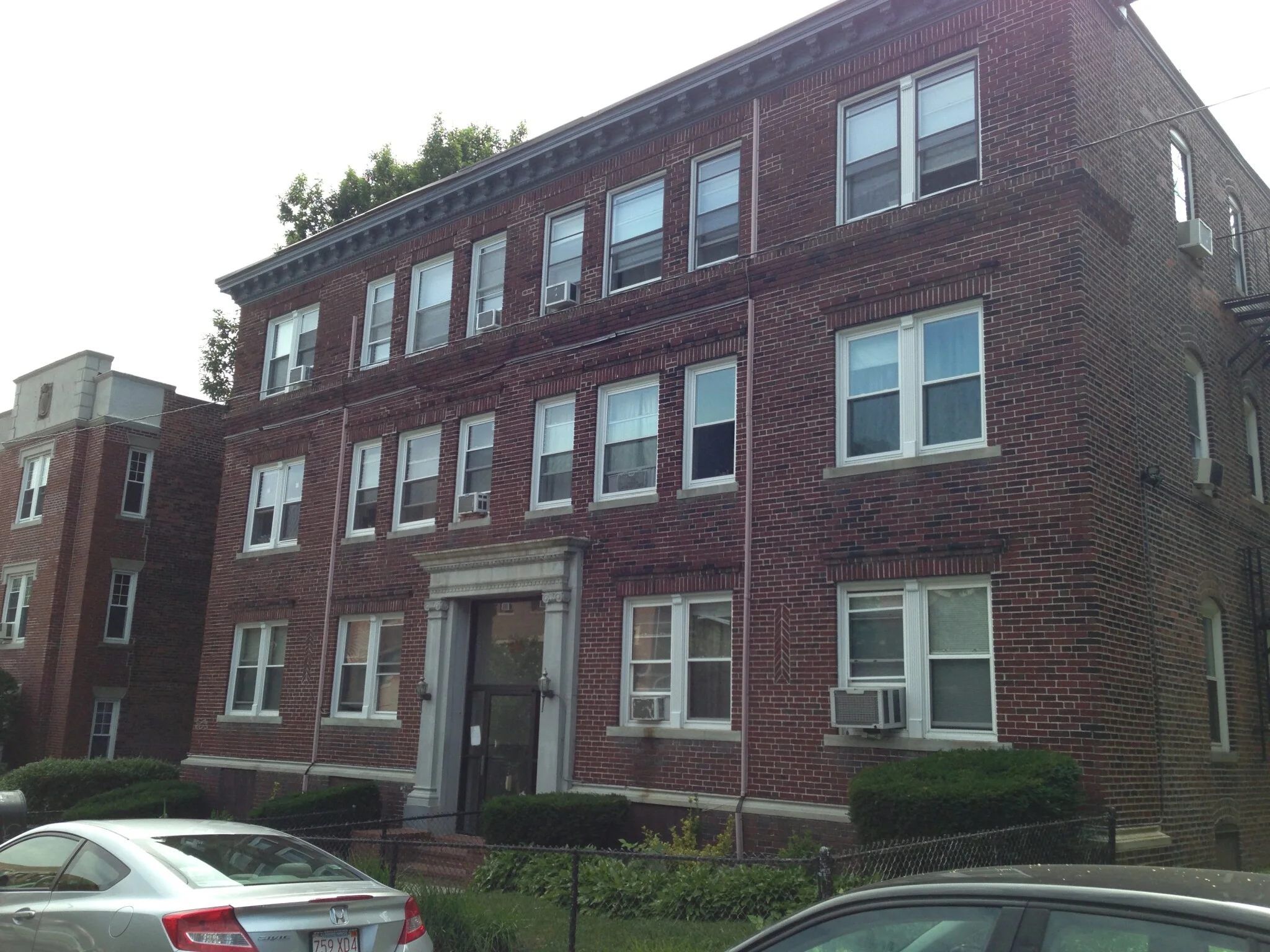 26 Park Vale Ave, Brighton