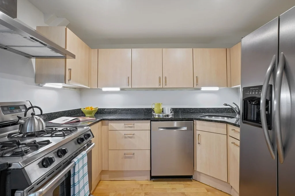 298 Marlborough, Back Bay