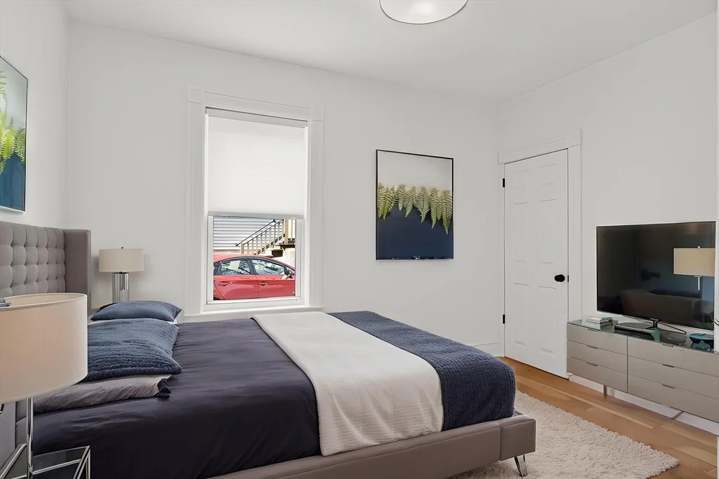 28 Ekman St, Worcester