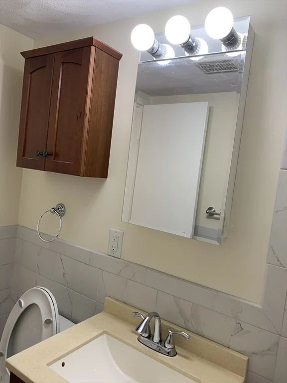 1105 - 4 Lexington St, Waltham