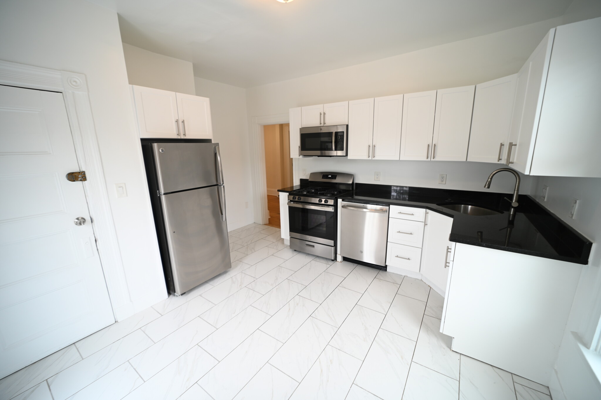 77 Lanark Rd, Brighton