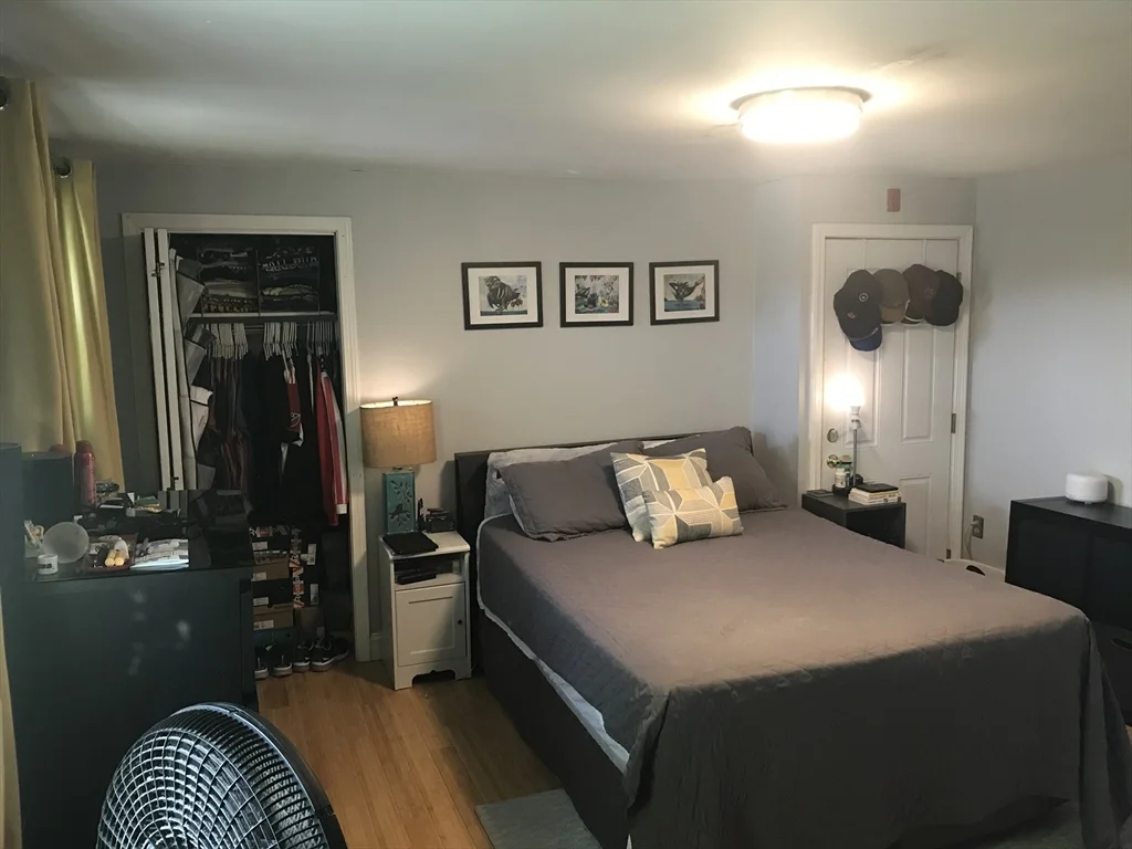 99 W 4th St, South Boston