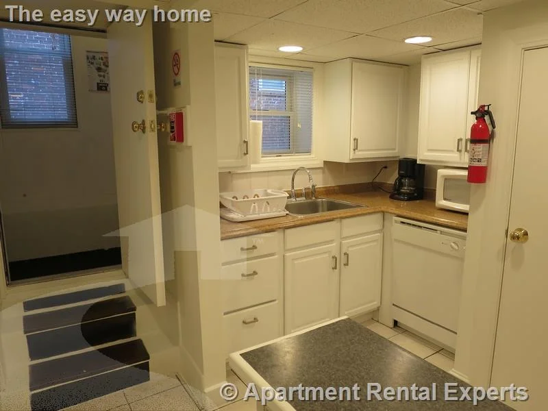 25 Lambert St, East Cambridge