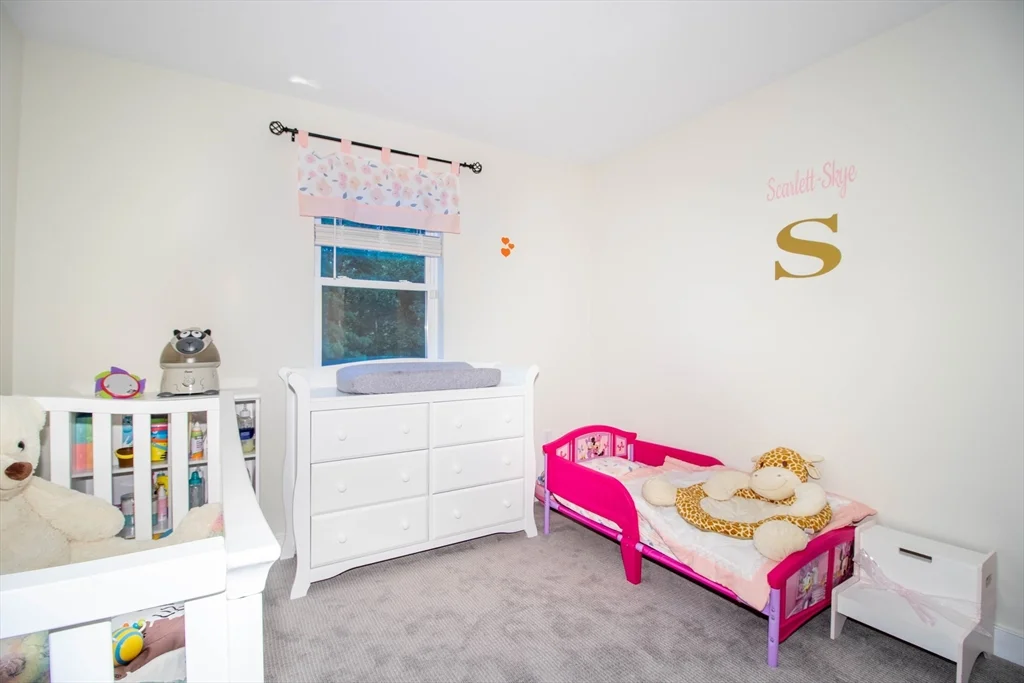 5 Morse Ave, Plainville