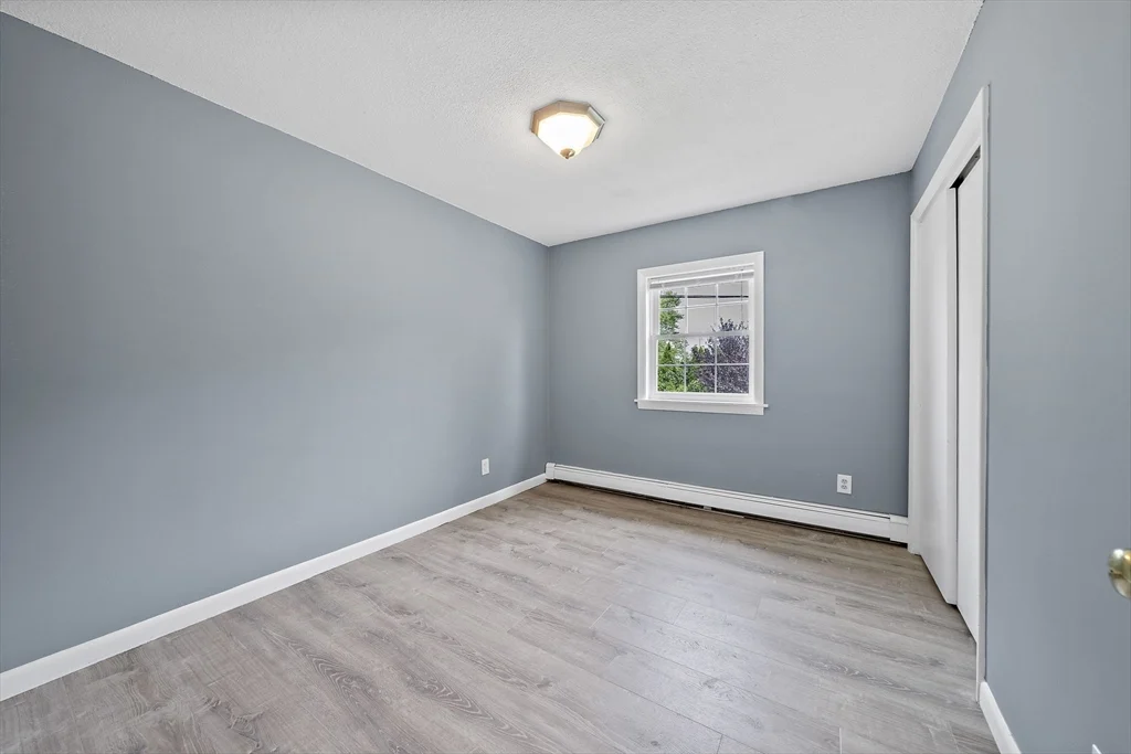 52 Beach St, Plymouth