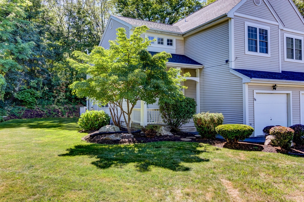 28 Ptarmigan Dr, Shrewsbury