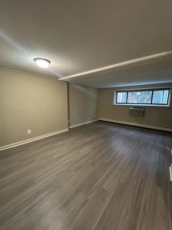 375 Harvard St, Mid-Cambridge