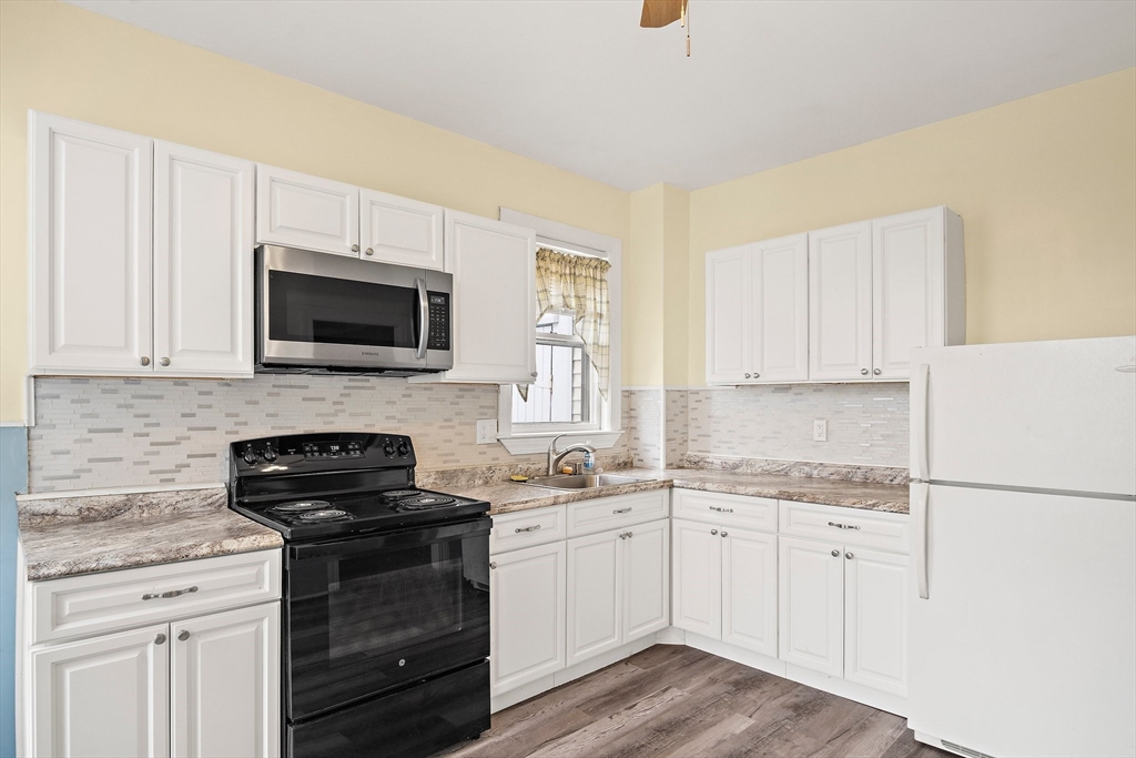 100 North Franklin, Holbrook