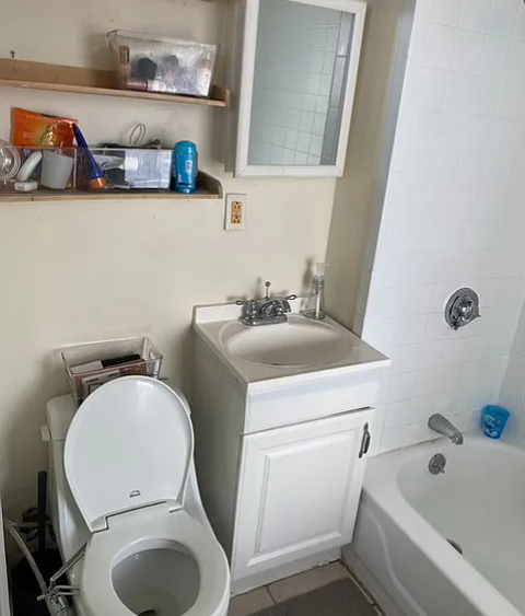 30 Hanson St, Ward Two