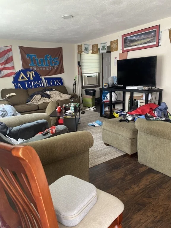 163 College Ave, Tufts University