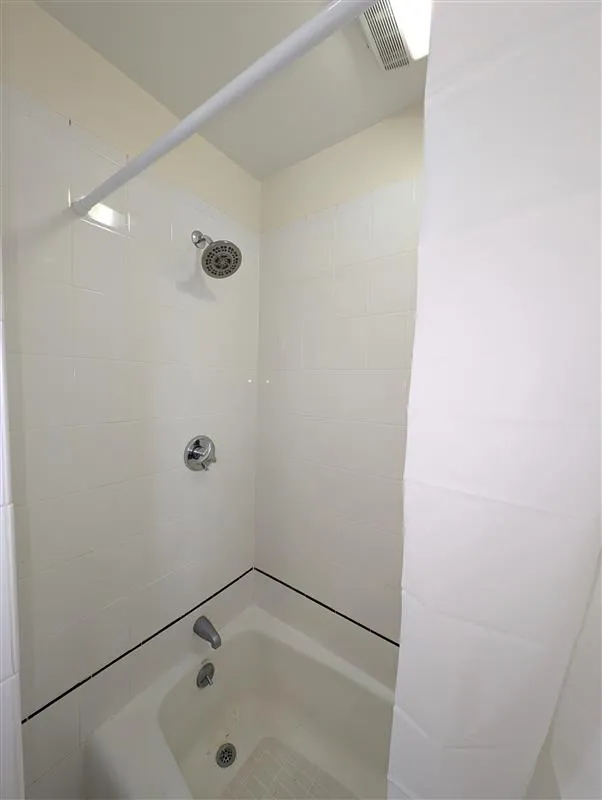 392 Washington St, Ward Two