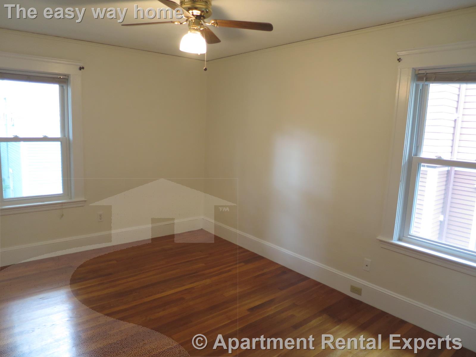 63 Liberty Ave, Davis Square