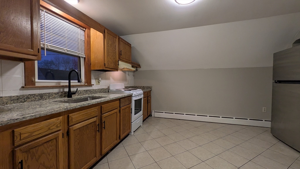 19 Harrison Ave, Taunton