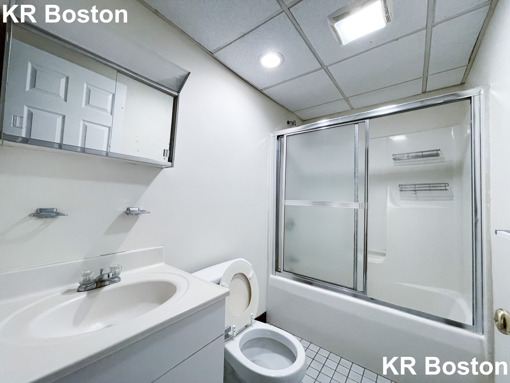 2 bed, 1 bath apartment for rent at 81 Essex St Unit 63, Chinatown — photo 3 of 3