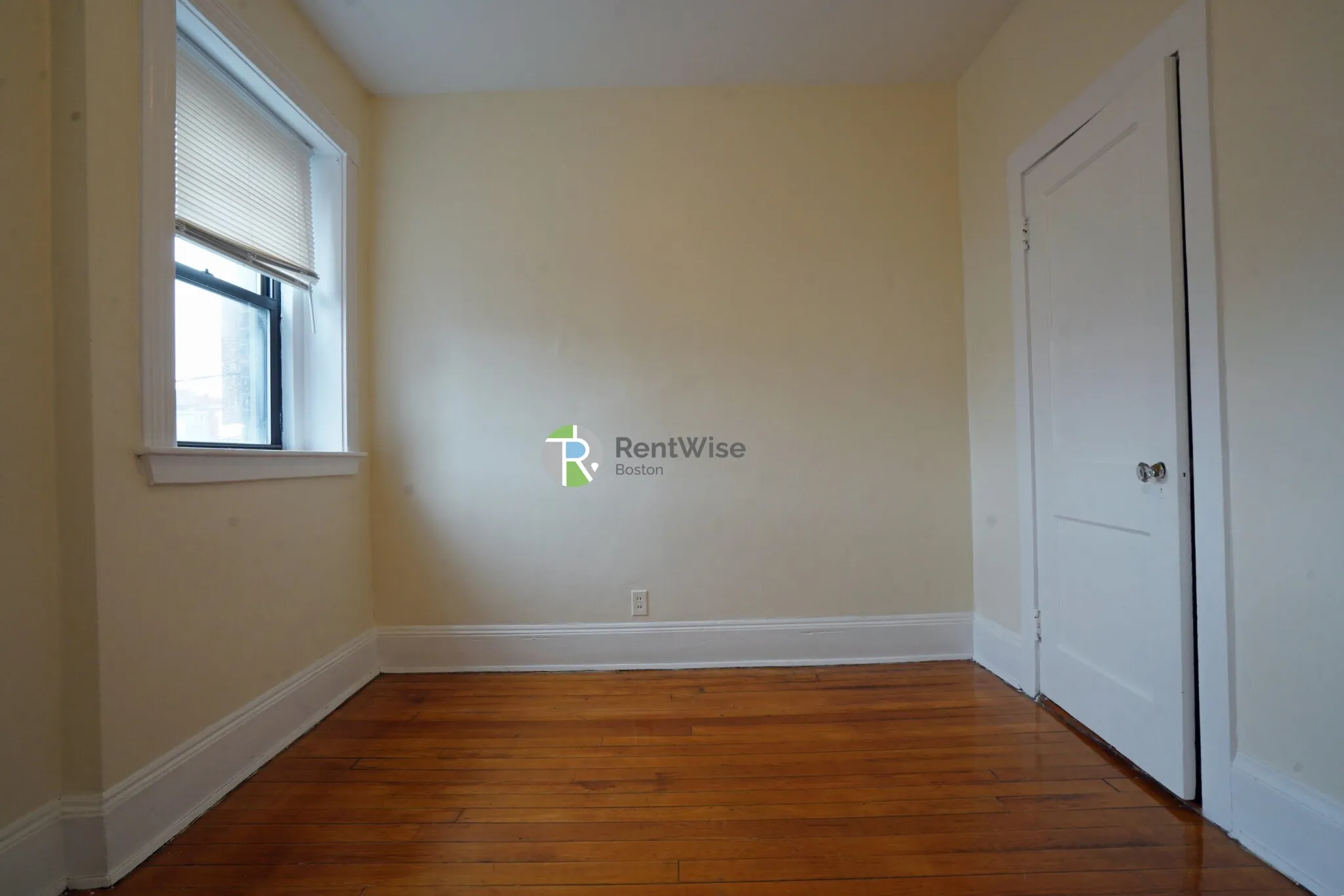 1212 Commonwealth Ave, Brighton