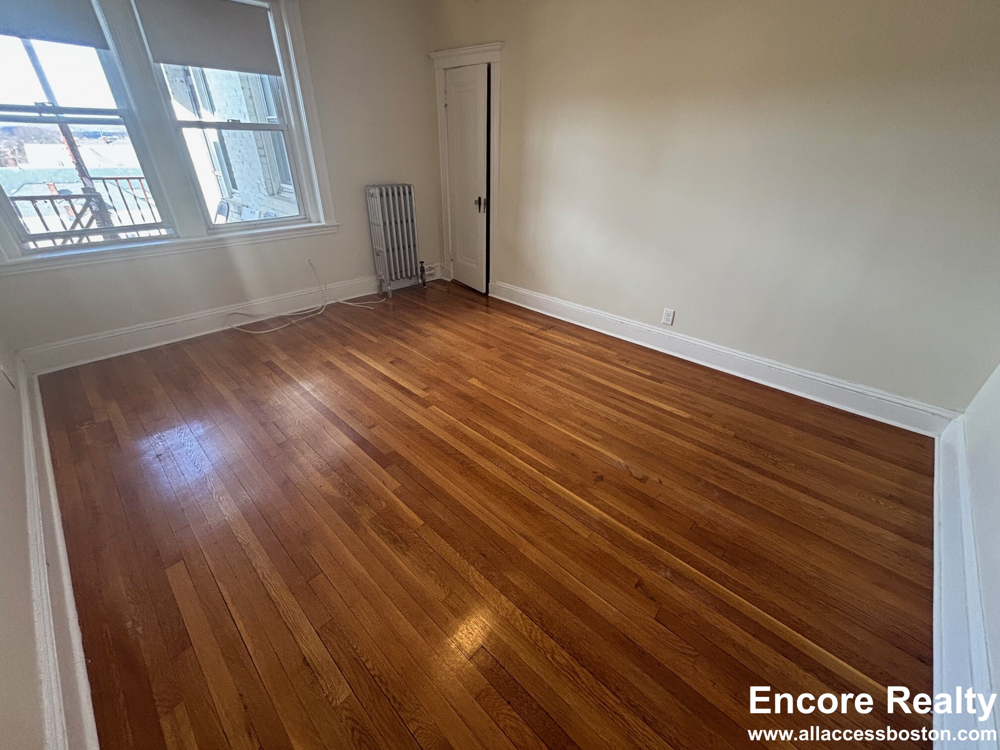 116 Washington St, Brighton