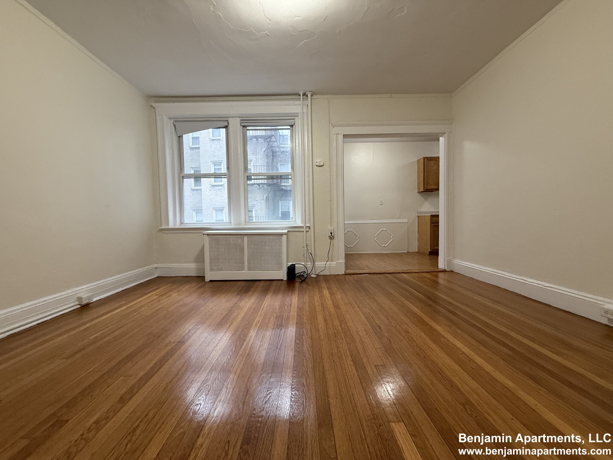 1171 Boylston St, Fenway