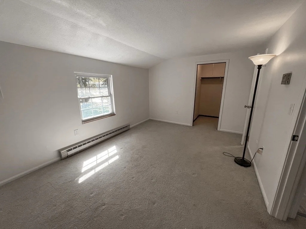 75 Sandy Pond Rd, Ayer