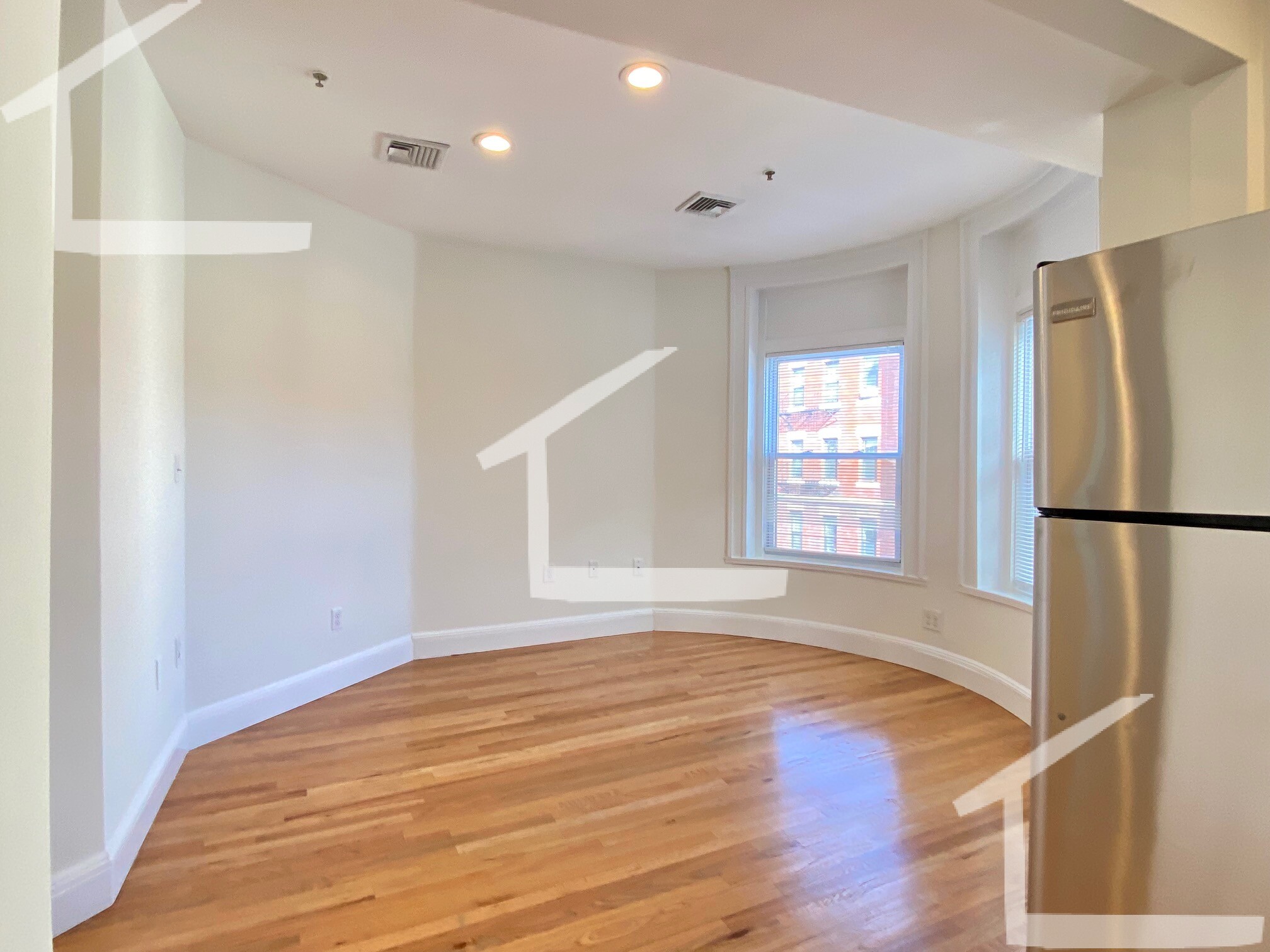 10 Brainerd Rd, Allston