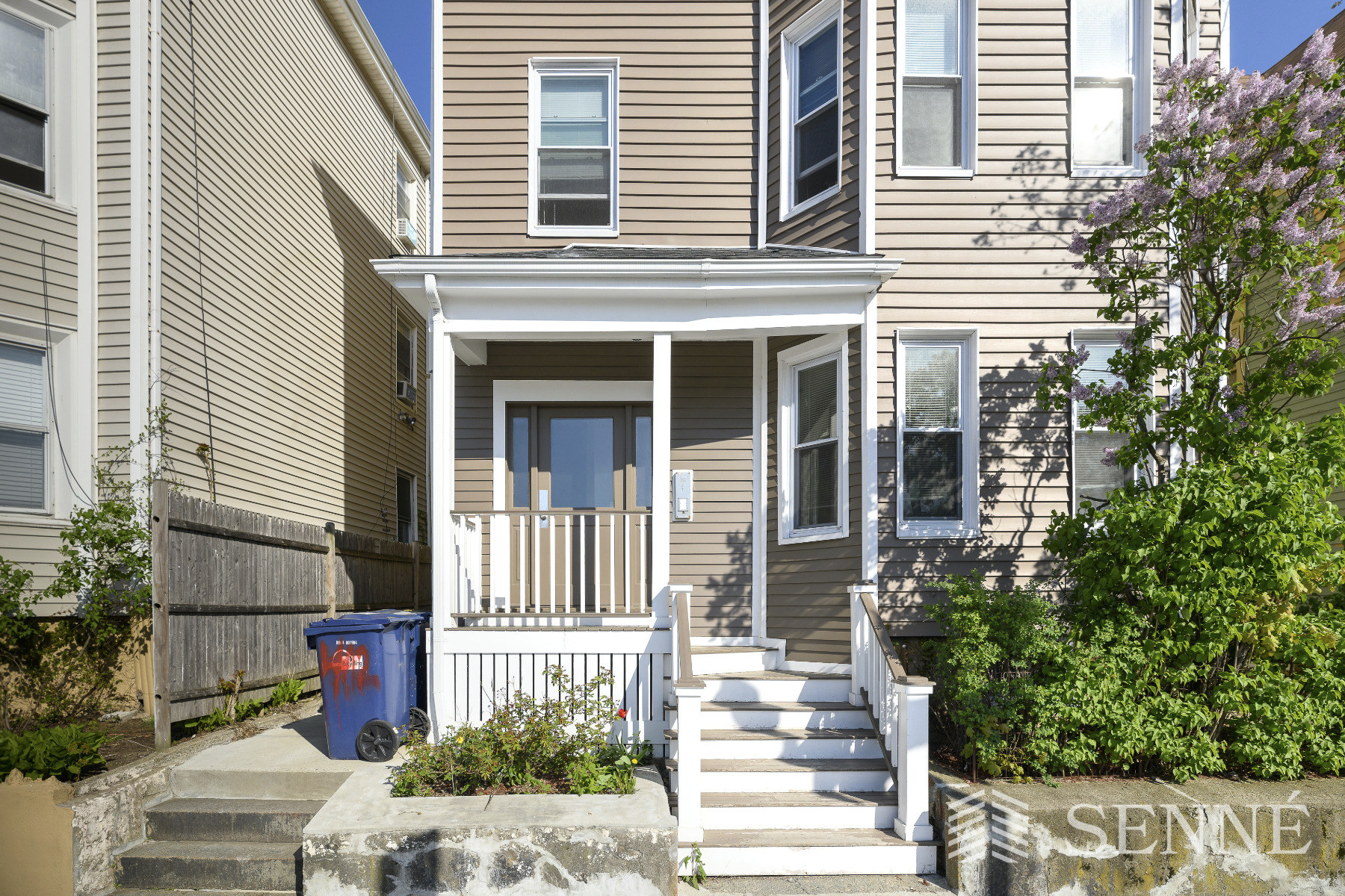 402 Centre St, Jamaica Plain