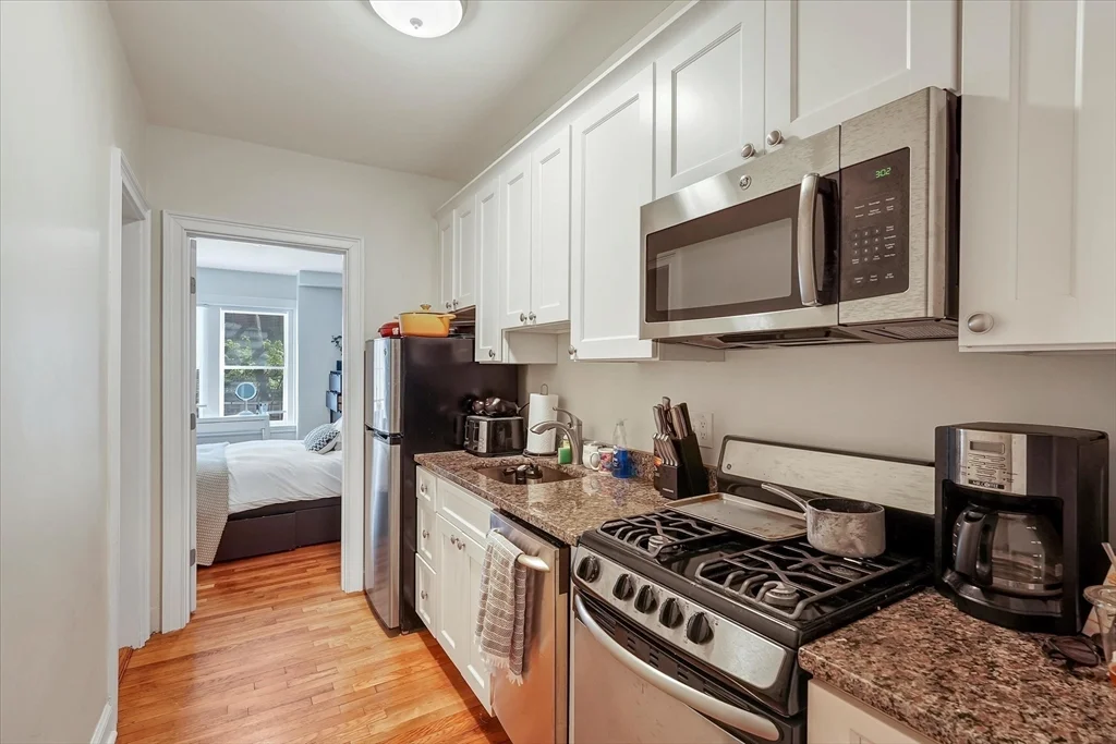 130 Myrtle St, Beacon Hill