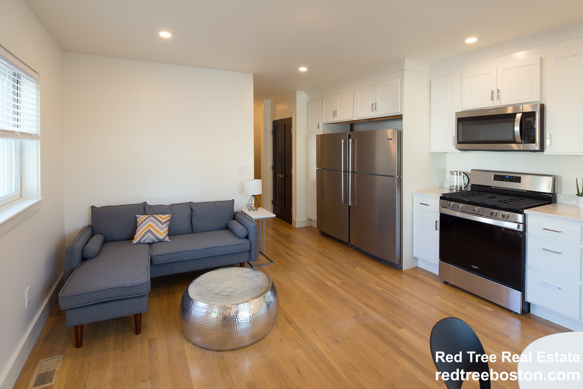 92 Brown St, South Side