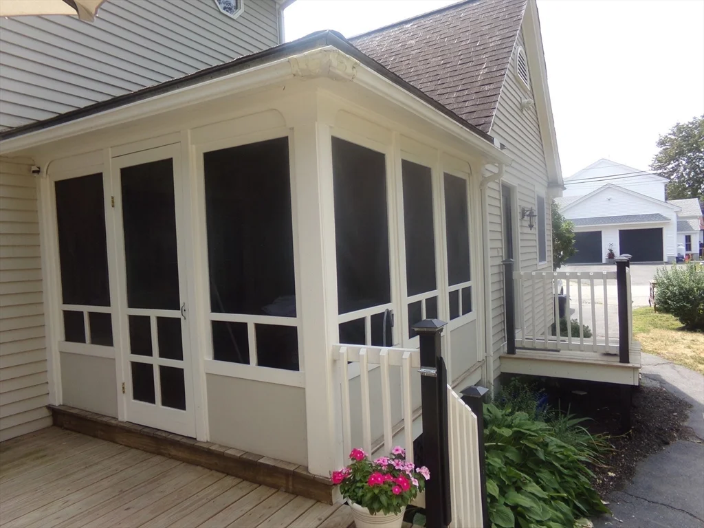 162 Middlesex Ave, Wilmington