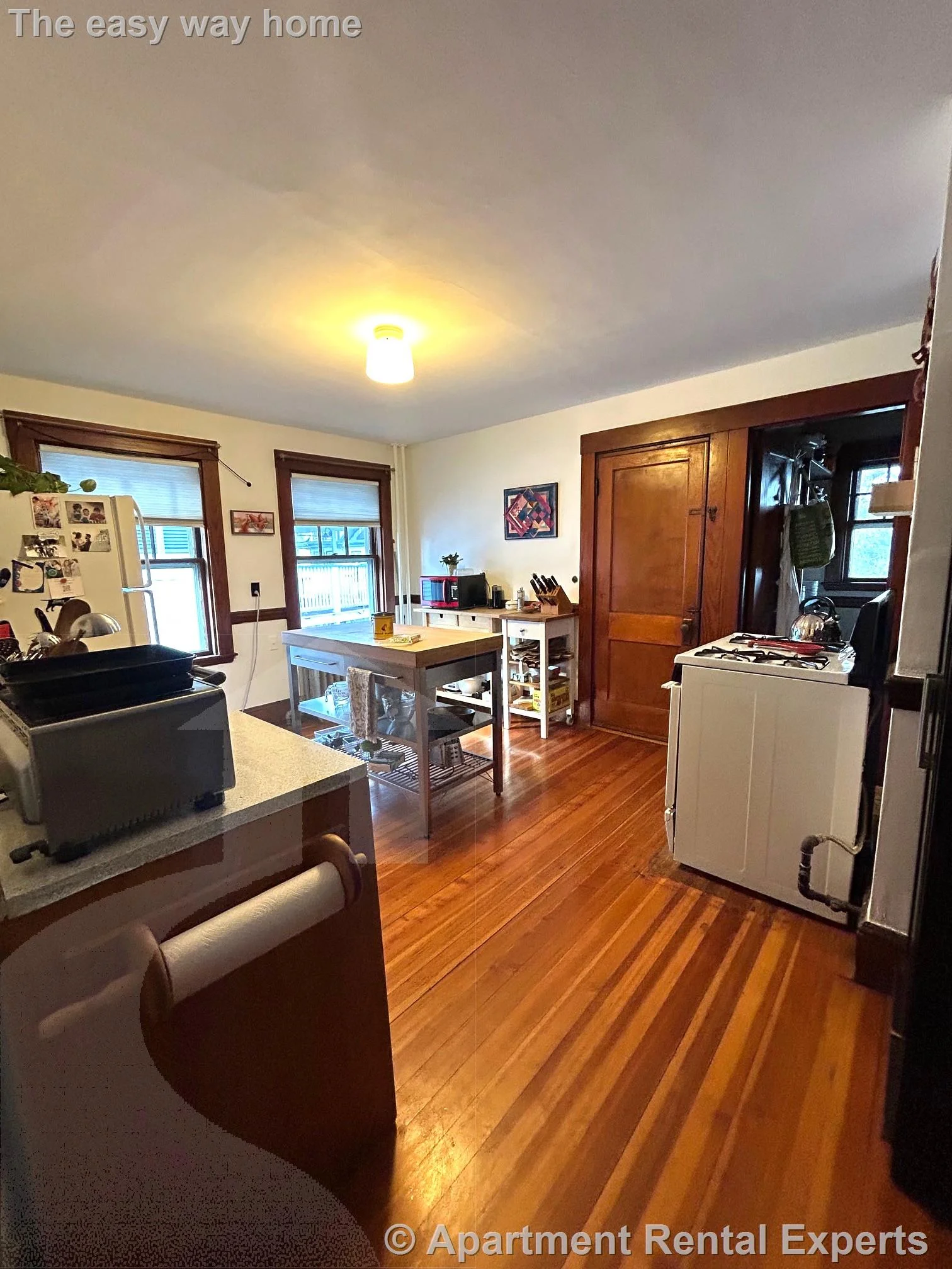 475 Huron Ave, Huron Village