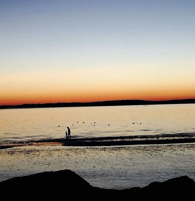 39 Castle Rd, Nahant