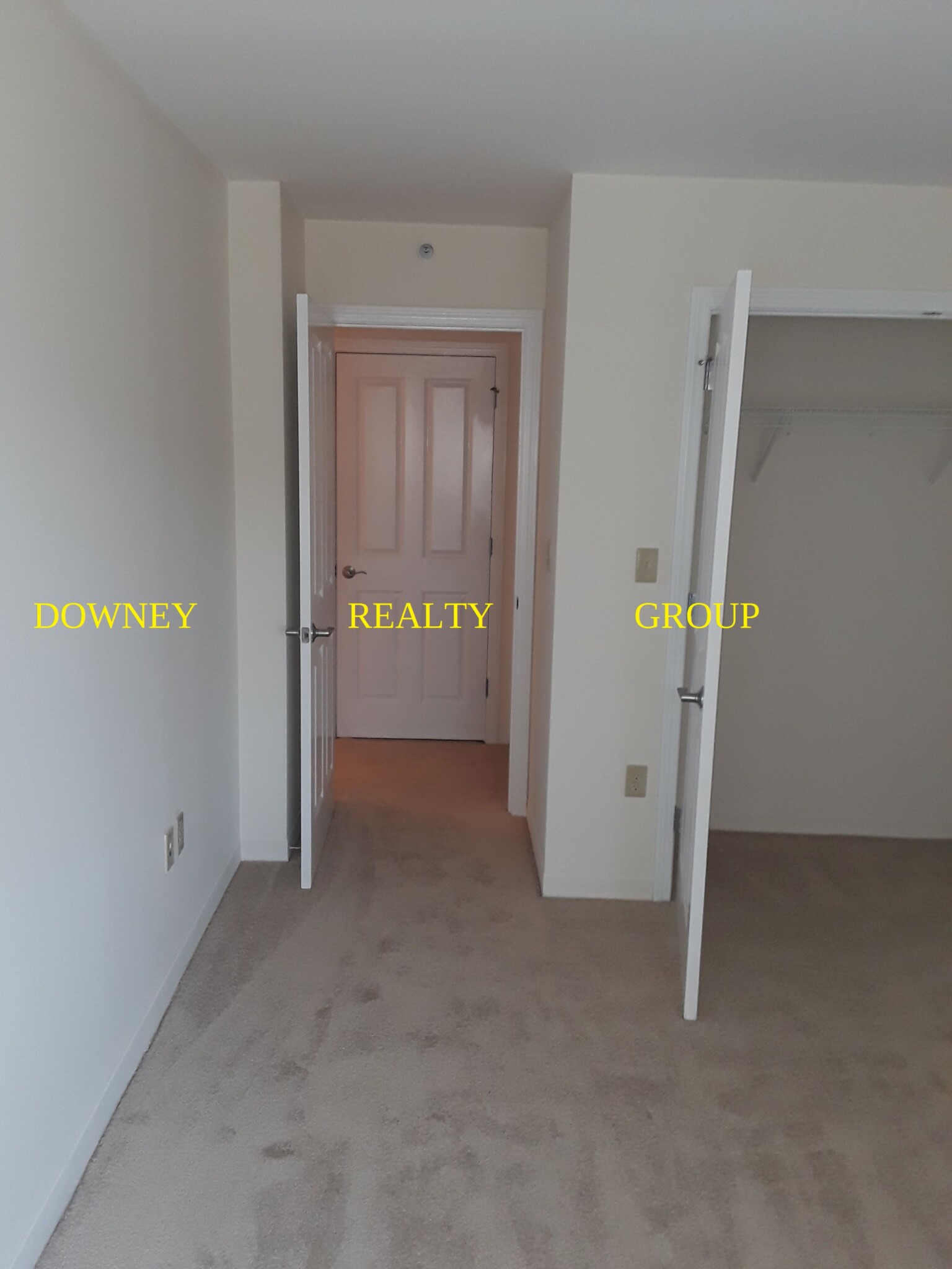 14 Temple St, Framingham