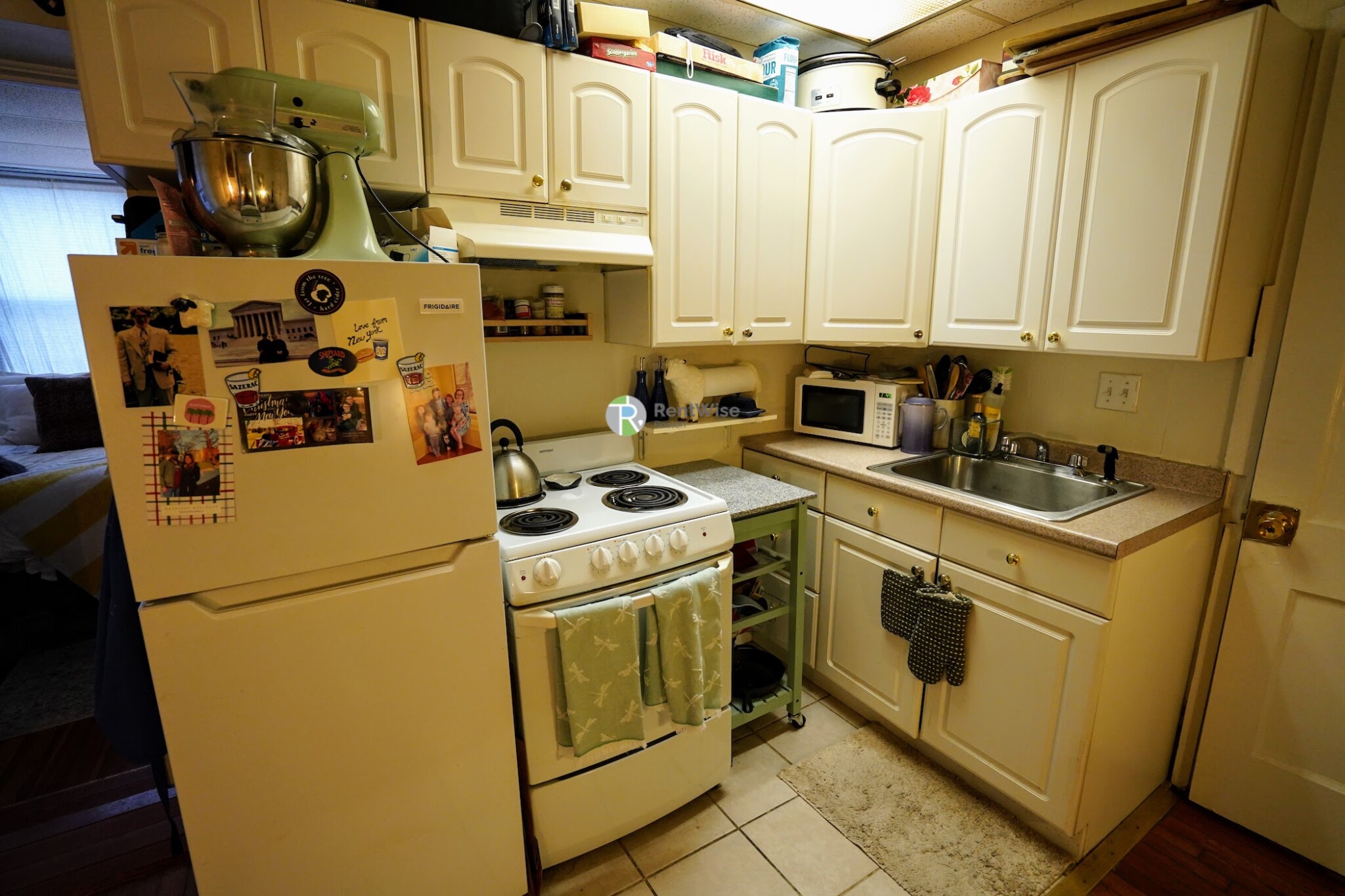 50 Park Vale Ave, Allston