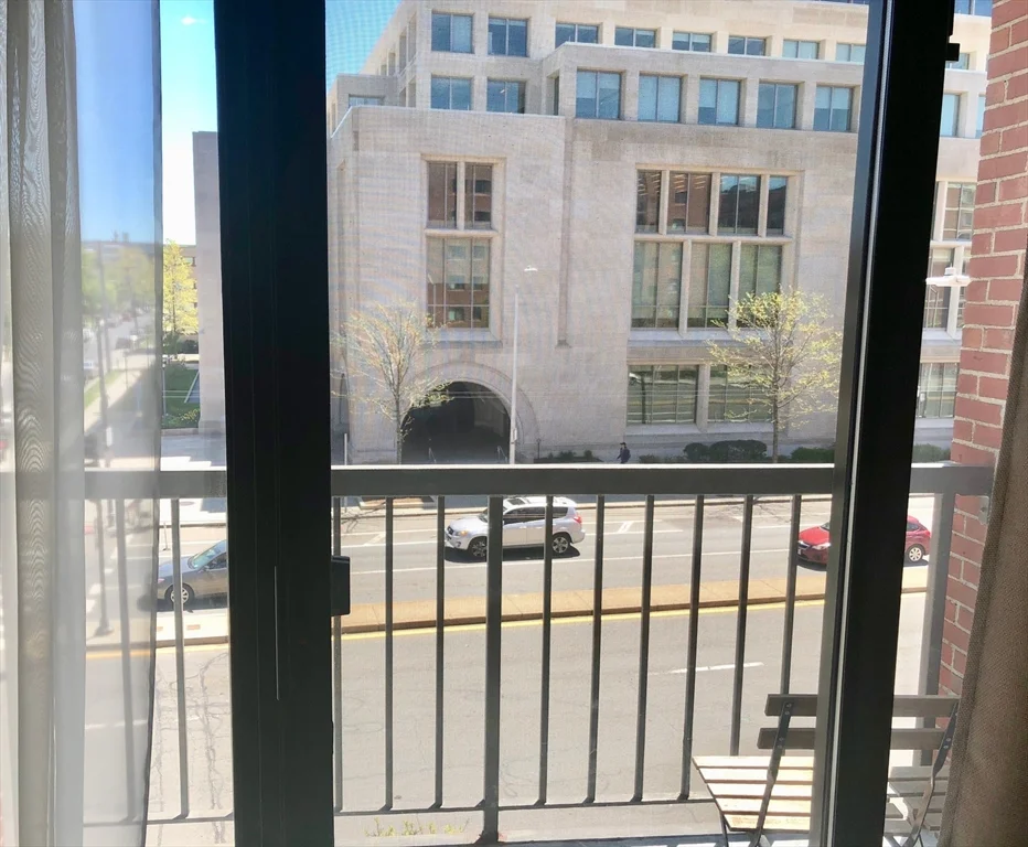 1600 Massachusetts Ave, Neighborhood Nine