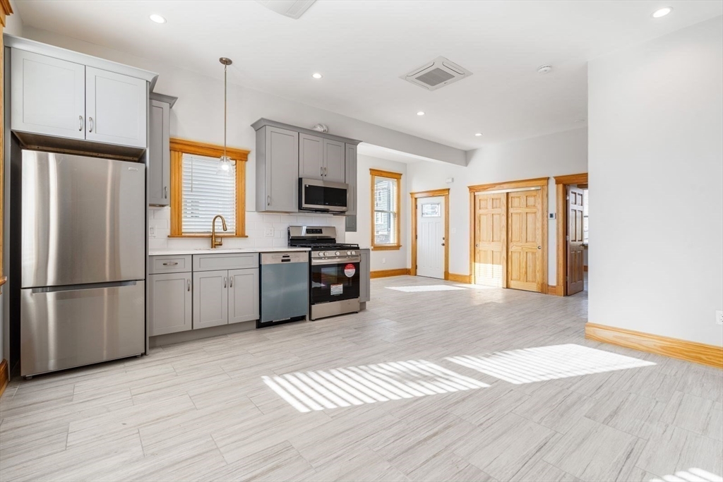 36 Westmoreland St, Dorchester