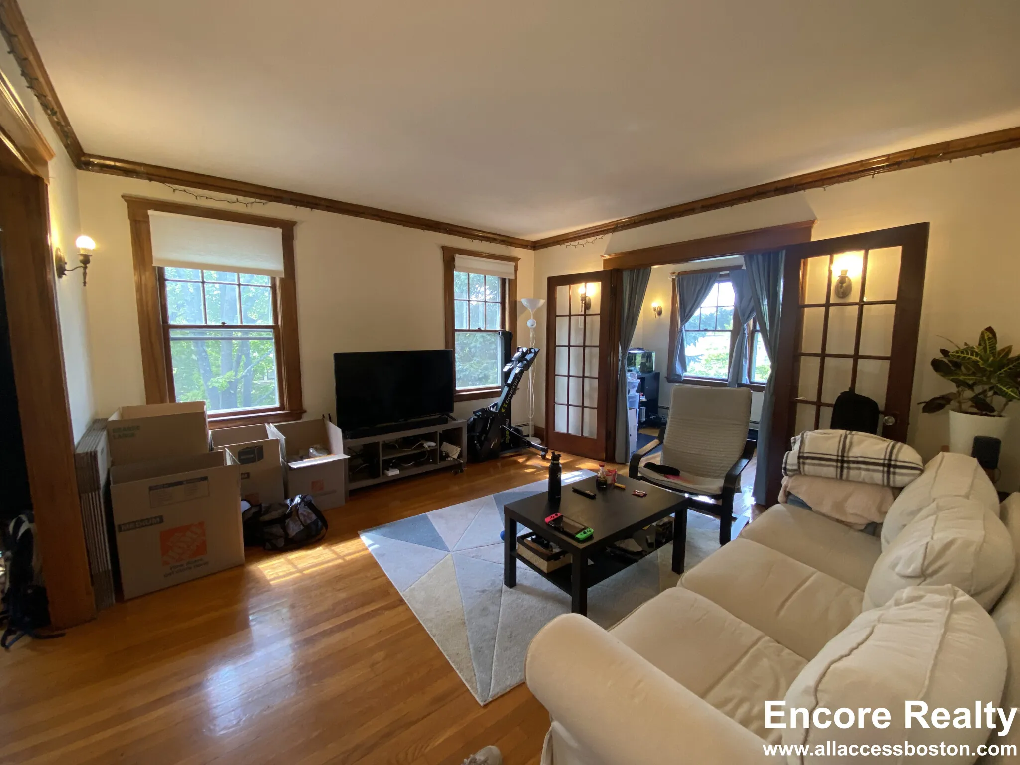 8 Worthington St, West Cambridge